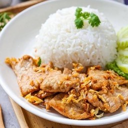 Garlic Pork With Rice