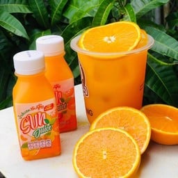 ชญารมณ์น้ำส้มคั้นสด