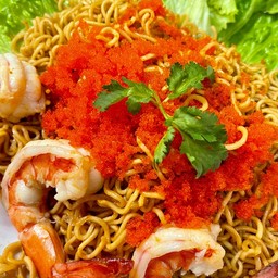 ผัดมาม่าไข่กุ้ง