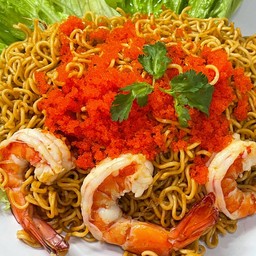 ผัดมาม่าไข่กุ้ง