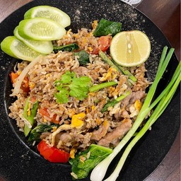 ข้าวผัดหมู