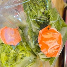 หม่าล่า  ชาบู  หมึกย่าง  ปั้มผาทอง ทุ่งสง