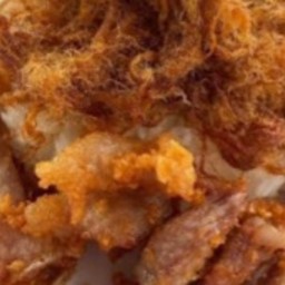 ข้าวไก่ทอด หมูกรอบ&แซนวิช แคราย