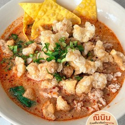 ก๋วยเตี๋ยวยกร้าน **แคบหมู** หมู เครื่องใน ทะเล