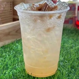 น้ำบ๊วยเย็น