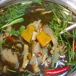 แกงหน่อไม้สด