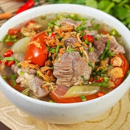 ซุปเนื้อตุ๋นฉ่ำๆ (กับข้าว)