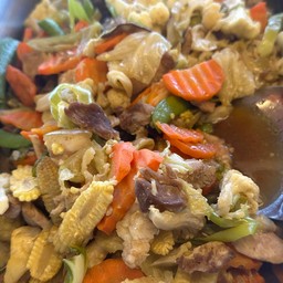 ผัดผักรวม