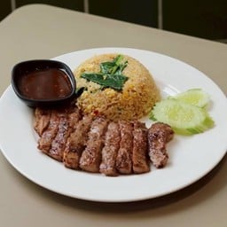 DL ข้าวผัดสเต็กเนื้อ จิ้มแจ่ว