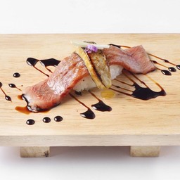 วากิวฟัวกราส์ซูชิ