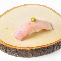 ซูชิปลาชิมะอาจิ