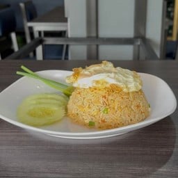 ข้าวผัดทะเล