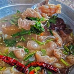ต้มยำเอ็นข้อไก่