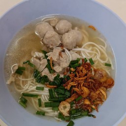 ข้าวเปียกเส้นหมู พิเศษ