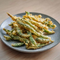 ถั่วแขกทอดกรอบ