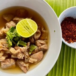 ต้มแซ่บเนื้อรวมเครื่องในวัว