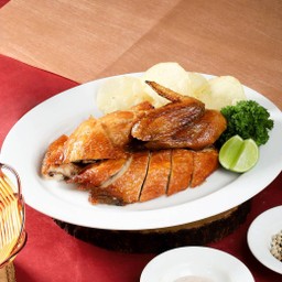 ไก่หนังกรอบ (ครึ่งตัว)