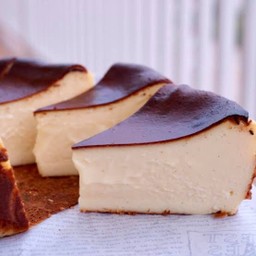 ชีสเค้กหน้าไหม้