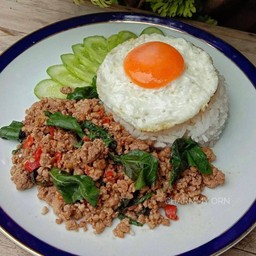 ข้าวกระเพราทะเล