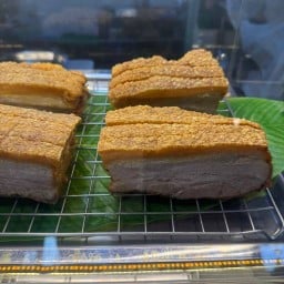 หมูกรอบอินดี้ กรอบสะท้านฟ้า