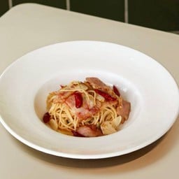 DL สปาเก็ตตี้ผัดพริกสดเบคอน