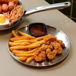 DL เฟรนฟรายไก่ทอดปาปริก้า