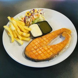 สเต็กปลาแซลมอน Salmon Fish Steak
