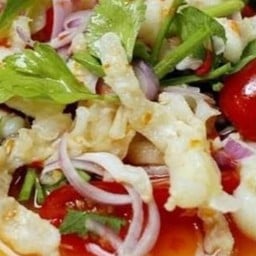 ยำเล็บมือนาง