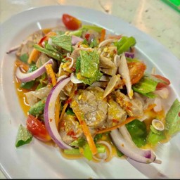 ยำเนื้อน่องลาย