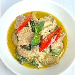 เขียวหวานหมู มันน้อยมาก ขนาดเล็กอิ่มเบาๆ