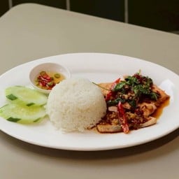 DL ข้าวกะเพราแซลมอน