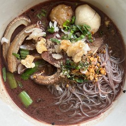 ส้มตำ-ข้าวตามสั่ง