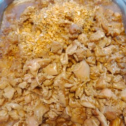 ไก่กระเทียม(กับข้าว)