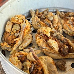 ไก่เมืองนึ่ง(ครึ่งตัว)