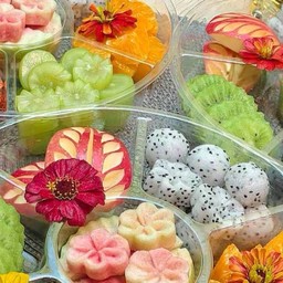 ผลไม้ปอกพร้อมทาน