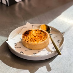 Crème Brûlée Cheese Tart