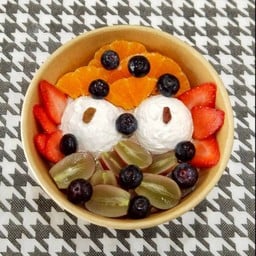 กรีกโยเกิร์ตออริจินอล 2 Scoop[S]+ผลไม้ 4 อย่าง+ท็อปปิ้ง 1 อย่าง+น้ำผึ้ง