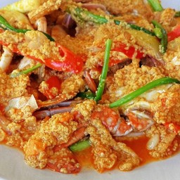 ปูม้าผัดผงกะหรี่