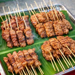 หมูปิ้งนมสด-โบราณ, ปลาหมึกย่าง,อาหารเหนือ ครัวน้องณิชา