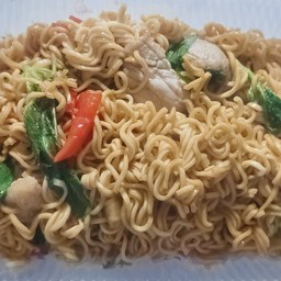 กะเพรามาม่า