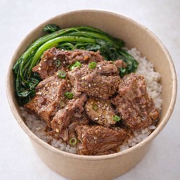 ข้าวซี่โครงหมูตุ๋น