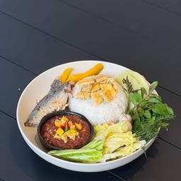 ข้าวน้ำพริกกะปิ