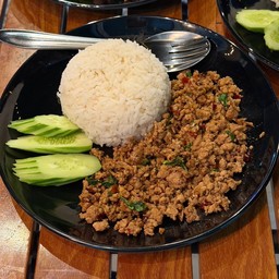 กะเพราสิวะ(กลางวัน)