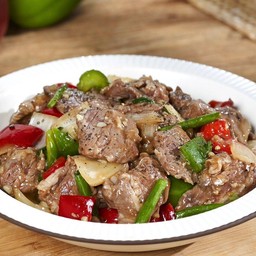 เนื้อผัดพริกไทยดํา