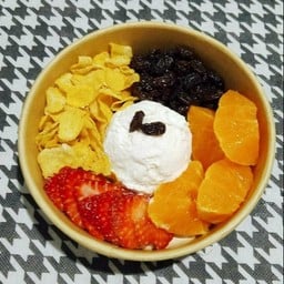 กรีกโยเกิร์ตออริจินอล 1 Scoop [M]+ผลไม้ 2 อย่าง+ท็อปปิ้ง 2 อย่าง+น้ำผึ้ง