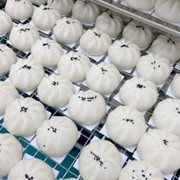 ซาลาเปาไส้ถั่วดำ