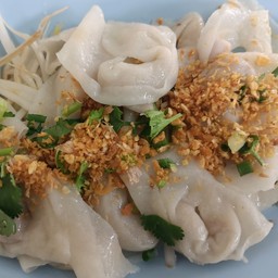 เกี๊ยวปลาเย็นตาโฟ