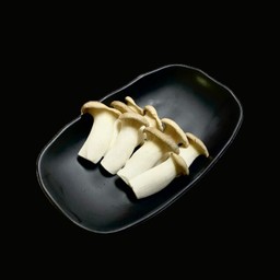 เห็ดออรินจิ (Oringhi Mushroom)