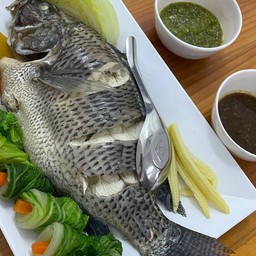 ลาภปาก เมืองลุง