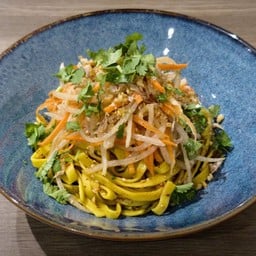 ยำหมี่เหลือง แบบจีนยูนนาน